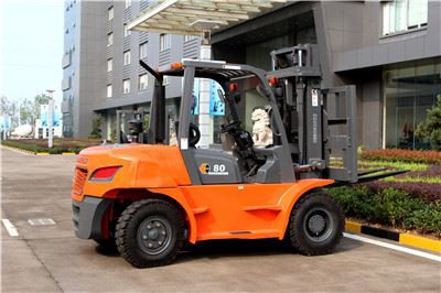 8 ton diesel  forklift